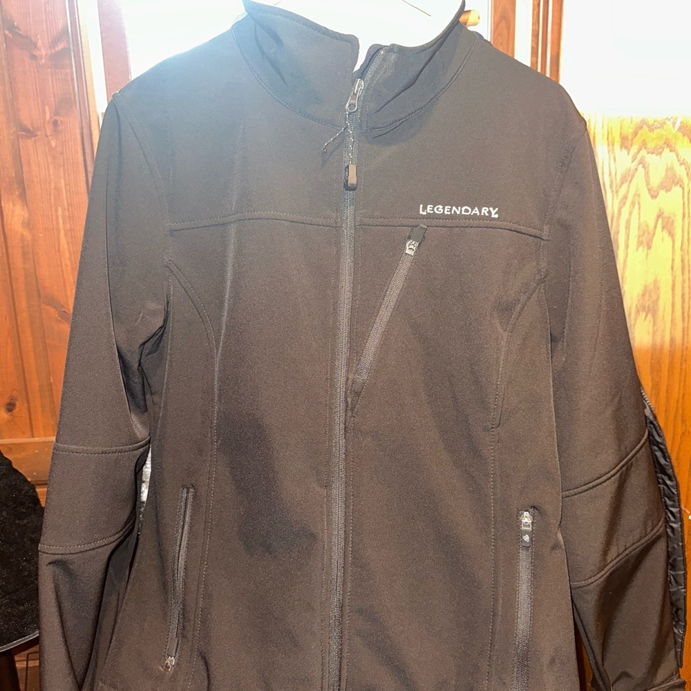 Legendary Whitetails Women's Black Jacket